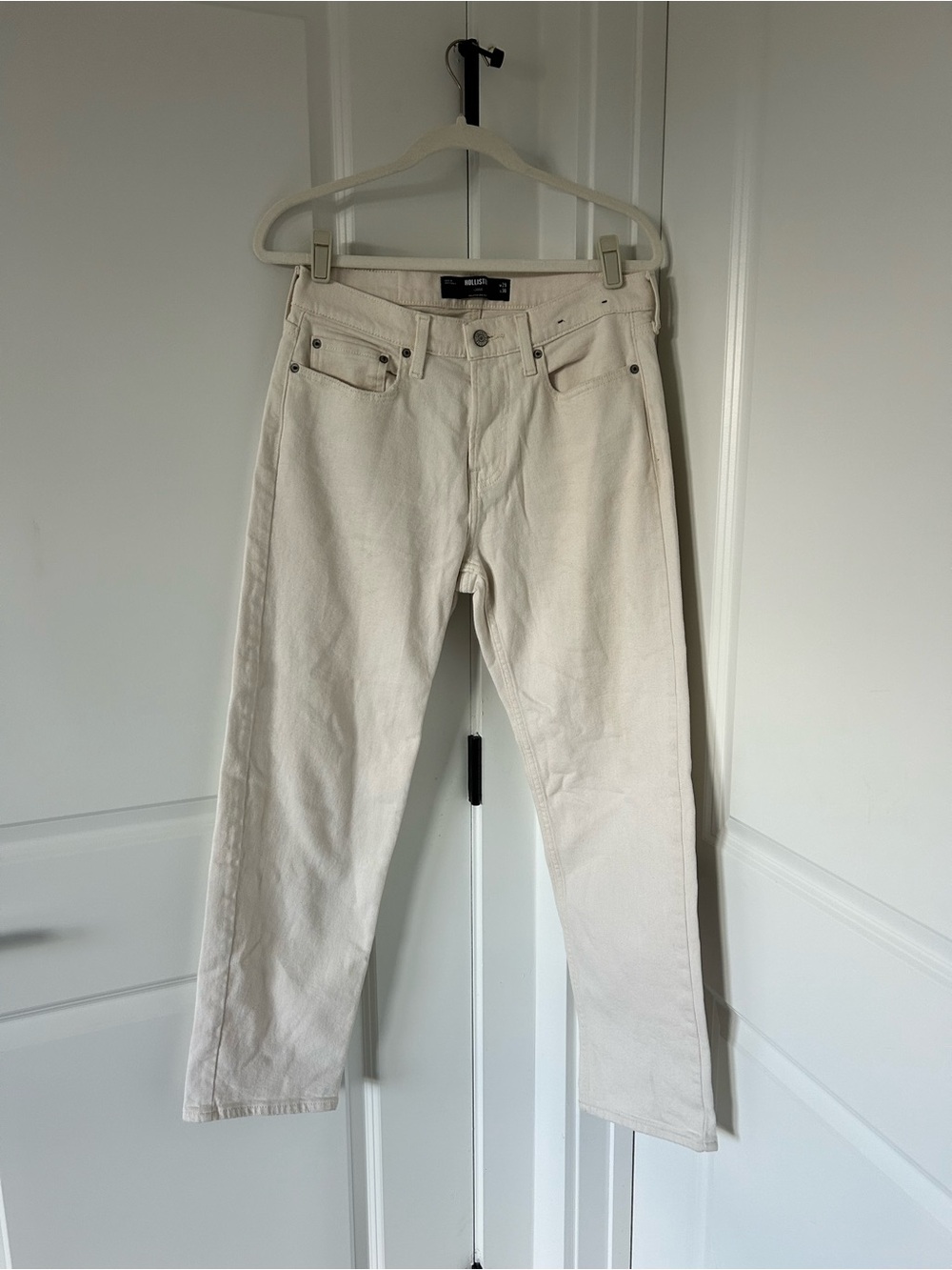 Women’s Off-White Jeans - Classic Straight Fit